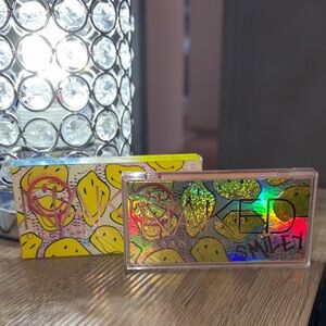 Naked Cosmetics Smiley Eyeshadow Palette - Multi-Color Shine